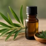 Teafaolaj üvege és levél, természetes gombaellenes megoldás